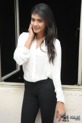 Hebha Patel at Ala Ela Movie Special Show